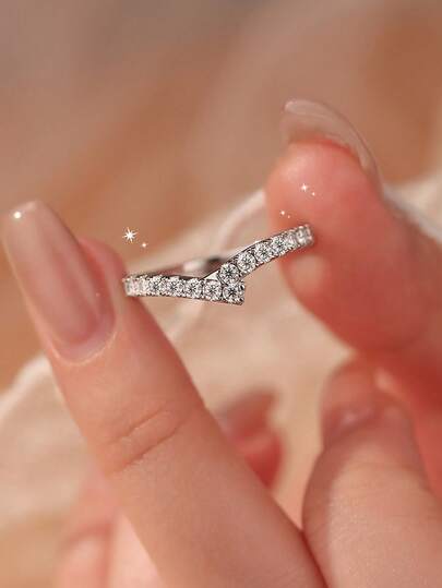 1 Stück 925 Sterling Silber eleganter V-förmiger Strass Ring, geeignet für den täglichen Gebrauch und Partytragen von Frauen
