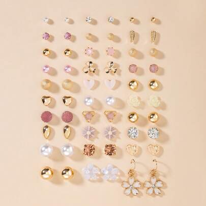 30 piezas Juego de aretes delicados y coloridos con diseños minimalistas de triángulos, corazones, formas geométricas y florales. Aretes versátiles para uso diario, adecuados como regalo para amigos y fiestas