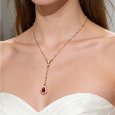 Shescity قلادة أنيقة بتصميم دمعة مزينة بشرابة من الزركونيا المكعبة، قطعة واحدة، بتصميم بسيط وفريد ​​وأنيق ومتعدد الاستخدامات