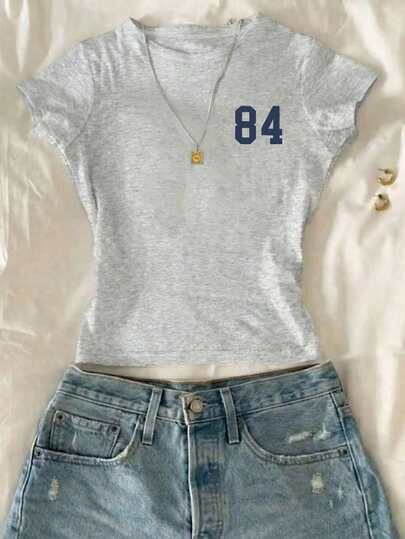 Y2K 露脐短款上衣，饰有 84 图案，百搭运动休闲 T 恤，“Stay Spicy” 图案，女士修身短款圆领 Y2K 短袖休闲 T 恤，Z 世代白色