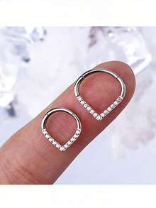 1 件水滴形镶嵌鼻环饰品。不锈钢材质。鼻中隔饰品。身体穿刺配件，包括耳环/鼻环/唇环和金耳环。适合日常生活、夏季、聚会、万圣节、约会、情人节、复活节、圣诞节、毕业季等场合。 - 銀色 - 查看 1