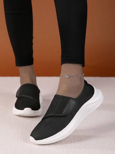 Giày nữ mùa xuân/hè, giày cho người già/mẹ, giày lưới đơn giản thường ngày, giày đi bộ thoải mái dáng rộng - Thiết kế thoáng khí, lý tưởng cho mang hàng ngày.