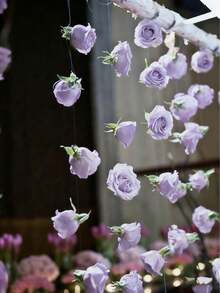 悬挂式紫色玫瑰仿真花 - 适用于婚礼拱门、新娘送礼会、花束、派对中心装饰和天花板装饰 - 是婚礼策划师和DIY爱好者的绝佳礼物，也适用于生日、毕业典礼、DIY婚礼装饰、新娘送礼会、婚礼花束、派对中心装饰、天花板装饰和情人节 - 單色 - 查看 4