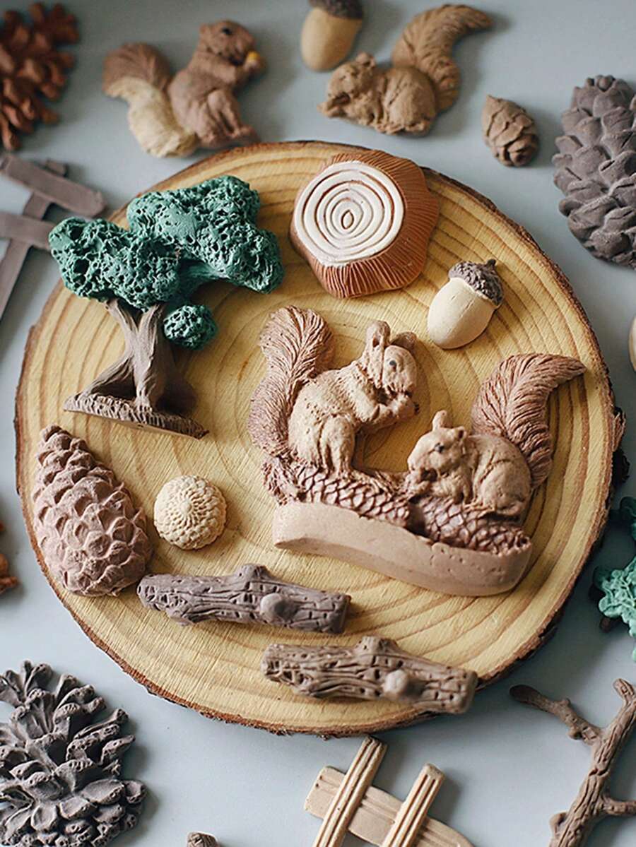 Bộ khuôn silicon làm bánh kiểu Mori - Hình sóc, nấm, quả thông, nhà gỗ, khuôn làm fondant, sô cô la, bánh quy, kẹo, đá viên.