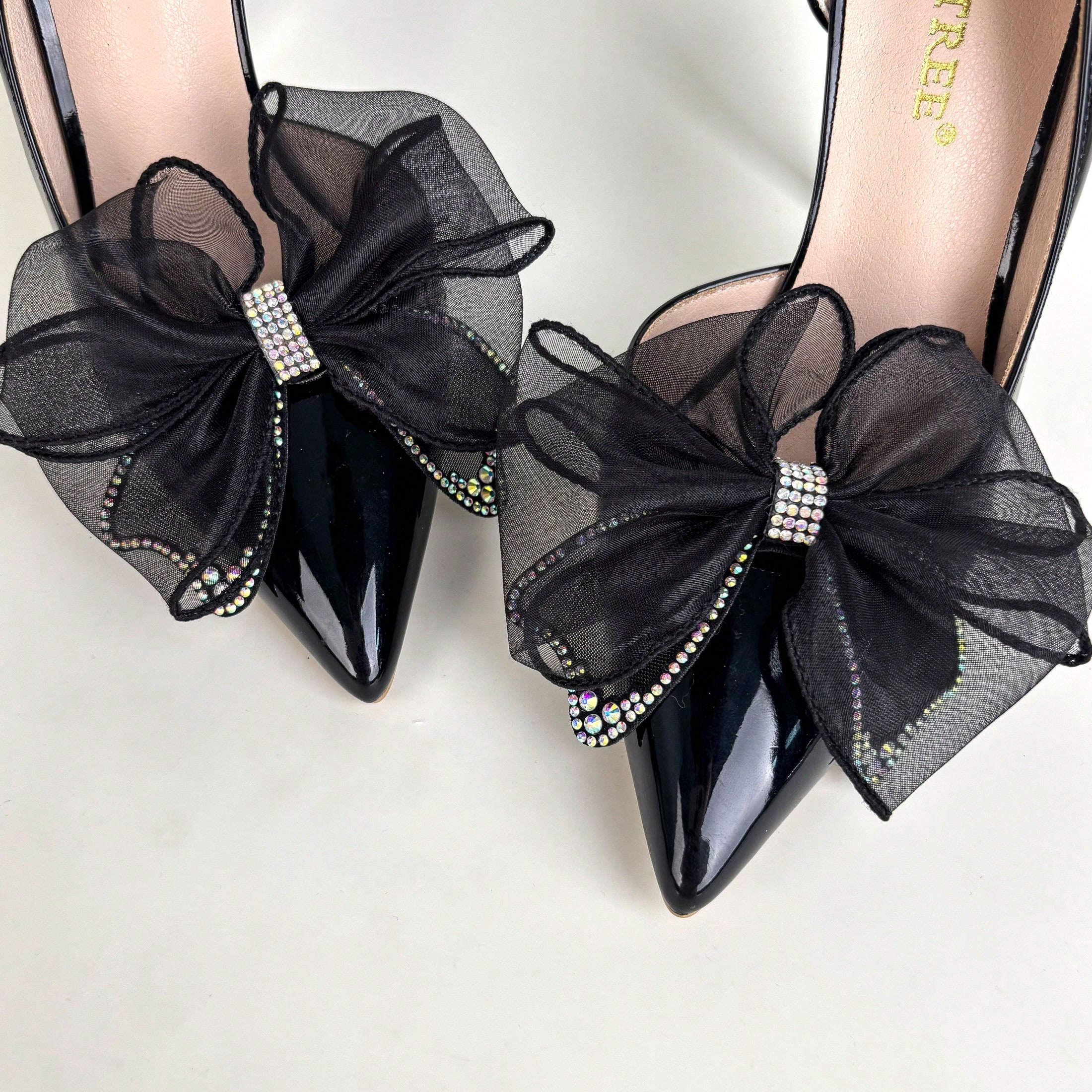 زوج من مشابك الأحذية الفاخرة المرصعة بالراين والشب...