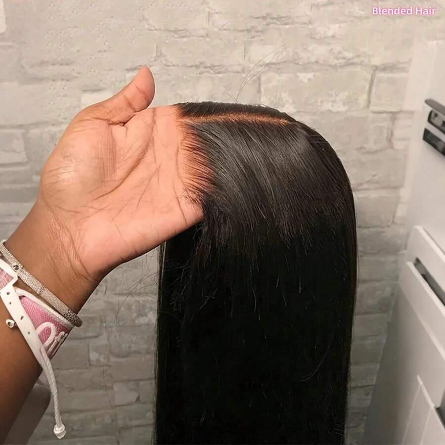 5*5 即戴即用型自然黑色长款假发（8-34英寸），真人前额发丝，13x4 高清蕾丝前假发，200% 密度巴西混纺原生发，预剪蕾丝真人前额发丝，直发假发，预先拔毛，带婴儿发，混纺发丝，适合女性日常、派对、圣诞节等场合使用。