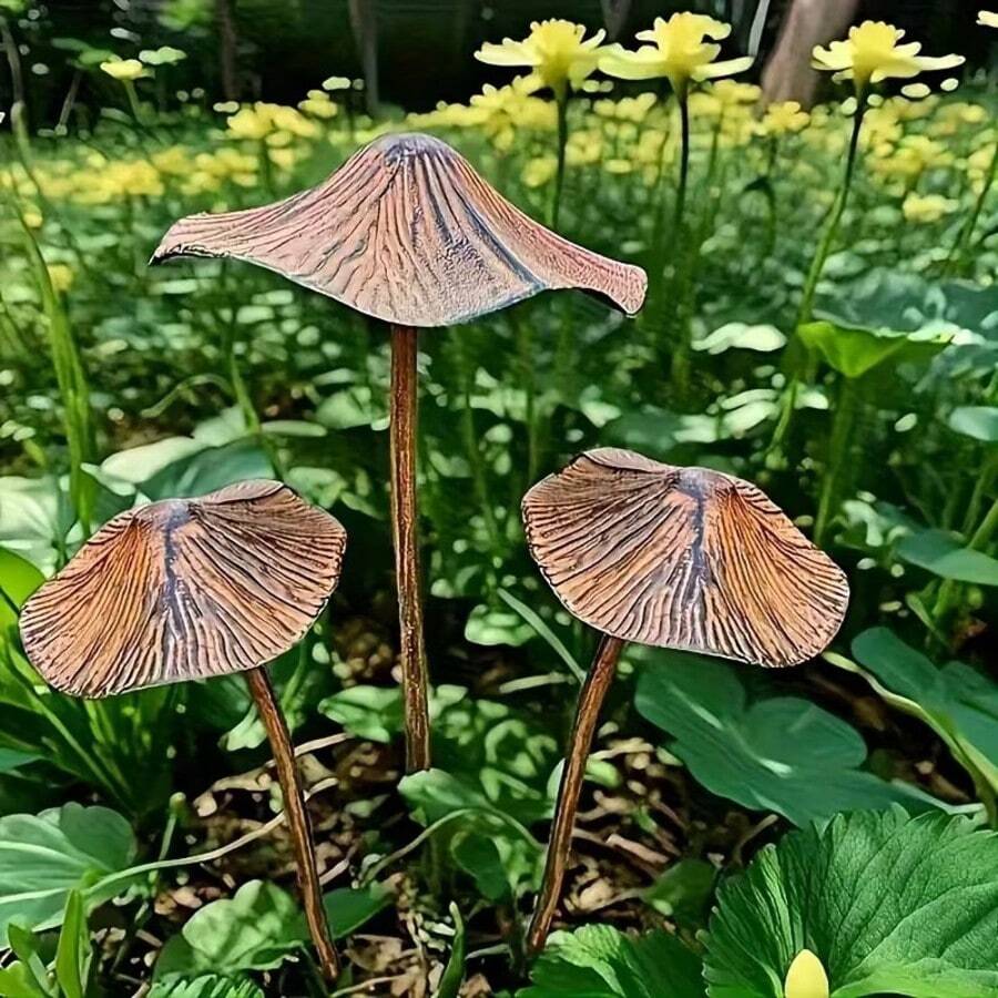 2/3pcs Vintage Rustic Metal Mushroom Garden Decor Set, 40.01cm And 29.01cm Outdoor Rust-Colored Mushroom Signs, Suitable For Cottage Style Yard And Lawn Decor - Perfect Gift For Family, Friends Or Colleagues - One Big and One Small - View 1