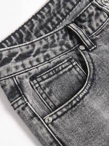 Men's Luxury American Street Style Accent Ankle Design Grey Washed Loose Fit Denim Capri Shorts - Grey - View 4