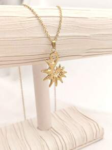 1pc 18K Gold Plated Stainless Steel Natural Style Seashell Pendant Necklace, Unisex, Suitable For Beach Vacation, Luxury Niche Design - Yellow Gold - View 2