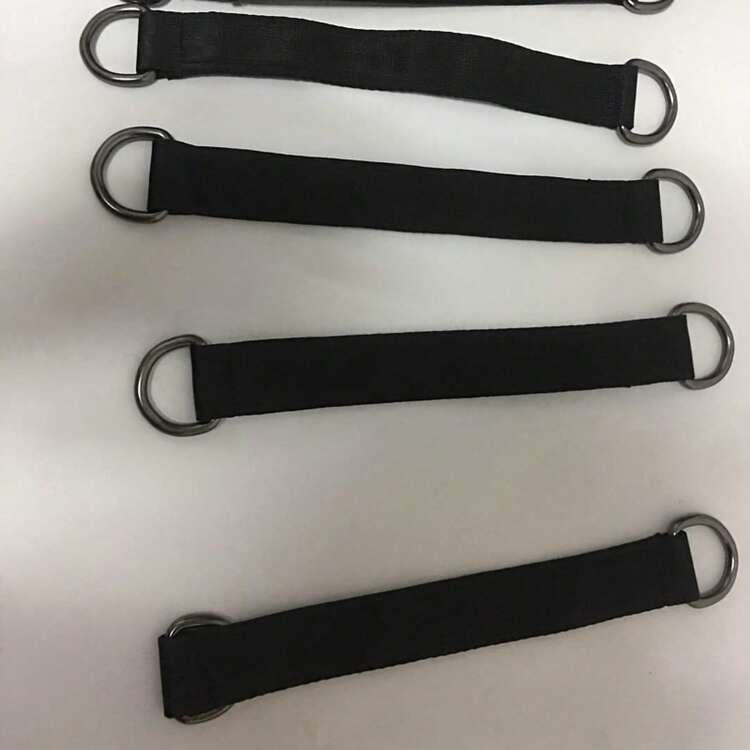 1/2 Bar 多用途戶外吊帶，露營吊帶，鞦韆吊帶，沙袋吊帶，懸掛環吊帶，多功能戶外吊帶 - 耐用鞦韆與裝備環，防風雨且易於安裝（輕微刮痕屬正常現象，不影響使用） - 黑色 - 查看 4