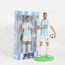 FIFA 2026 Figurine de la Coupe du Monde de Football, Décoration de bureau sur le thème du terrain de football, Cadeau de fête, Cadeau d'anniversaire, Maillot d'équipe, Poupée de football bébé de dessin animé, Léger, Durable, Résistant aux rayures, Convient pour le jour du match, la prise de photo, les déplacements, les voyages, la maison, le bureau, l'entrée, la collection de fans de sport, Cadeau pour les fans de football - Multicolore - Voir 4
