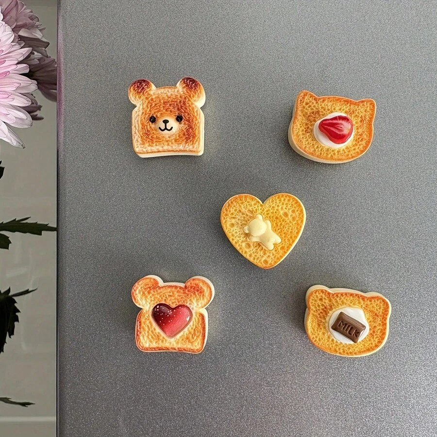5 pezzi Calamite da frigo in resina a forma di toast cartoni animati, calamite creative, calamite decorative carine, adatte per frigorifero in cucina e ufficio - 5Pcs - Visualizzare 1