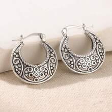 Handmade Silver-Plated Hoop Earrings In Boho Style, Suitable For Women. This Fashionable Minimalist Vintage Floral Earring Accessory Is Hypoallergenic And An Ideal Accessory For Parties Or Christmas. - Silvery - View 3