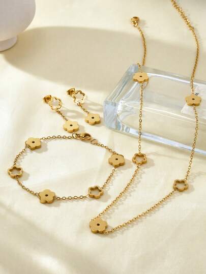 TONSI Bộ trang sức sang trọng kiểu Pháp cổ điển, mạ vàng 18K, hình hoa năm lá rỗng/cỏ ba lá bằng thép không gỉ, gồm dây chuyền, vòng tay và bông tai, không phai màu, đa năng, phù hợp cho phụ nữ đeo hàng ngày và trong các dịp lễ hội.