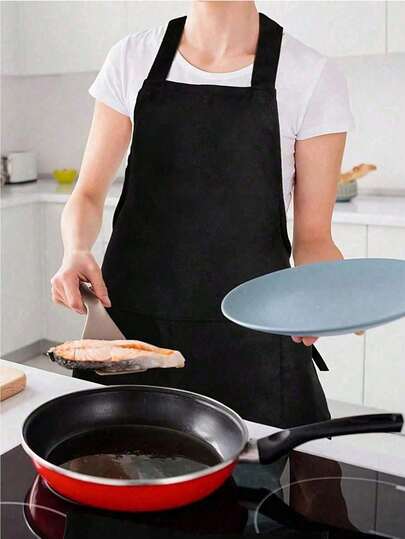 1 قطعة من المريلة السوداء الكلاسيكية، مريلة سوداء متعددة الاستخدامات بسيطة التصميم مع أربطة قابلة للتعديل، 3 جيوب سعة كبيرة، تصميم مناسب للجنسين، مناسبة للمطبخ والمطعم والطهي والشواء والتقديم، زي الطاهي والنادل