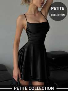 女士纯黑色优雅简约深V领双层荷叶边露背抽绳吊带迷你连衣裙 夏季 - 黑色 - 查看 4