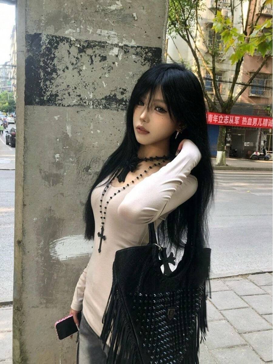 パッチワークデザイン 長袖インナー T シャツ レディース カーキ スリムフィット ストレートショルダー 夏 デイリー・デート・お出かけに人気 - カーキ - チェックする 1