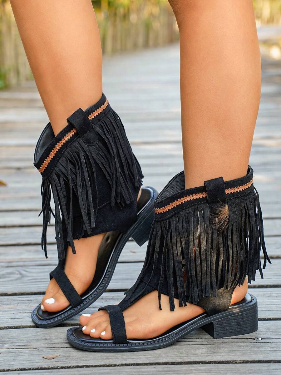 Sandal đế dày kiểu La Mã năm 2026 với quai chữ T đính lông vũ và tua rua phong cách Bohemian, thích hợp cho lễ hội âm nhạc và kỳ nghỉ. - màu đen - Xem 1