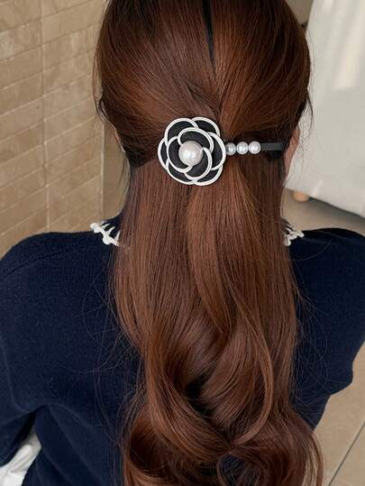 Kẹp tóc hình hoa trà ngọc trai kiểu cổ điển, kẹp tóc hình vịt đen trắng thanh lịch, thiết kế chống trượt phù hợp với cả tóc dày và tóc mỏng, phụ kiện tóc độc đáo dành cho phụ nữ.