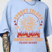 Spooky Island Amusement Park T-Shirt, Retro 2000s Halloween Movie Shirt, Disco Skull, Summer Spooky T-Shirt, 90s Nostalgia Halloween Tee For Halloween - 淺藍色 - 查看 13