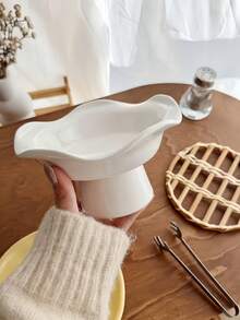 1 chiếc khay sứ đế lượn sóng bất đối xứng, giá đựng trái cây và tráng miệng phong cách Ins sáng tạo, khay đế đa chức năng tối giản, phù hợp cho phòng ăn, phòng khách, phòng ngủ, nhà bếp. - trắng - Xem 6
