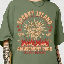 Spooky Island Amusement Park T-Shirt, Retro 2000s Halloween Movie Shirt, Disco Skull, Summer Spooky T-Shirt, 90s Nostalgia Halloween Tee For Halloween - 軍綠色 - 查看 6