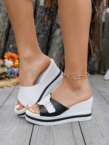 Dép lê đế xuồng hai tông màu thời trang nhẹ, mẫu mới năm 2026 dành cho nữ. - Đen và trắng - Xem 4