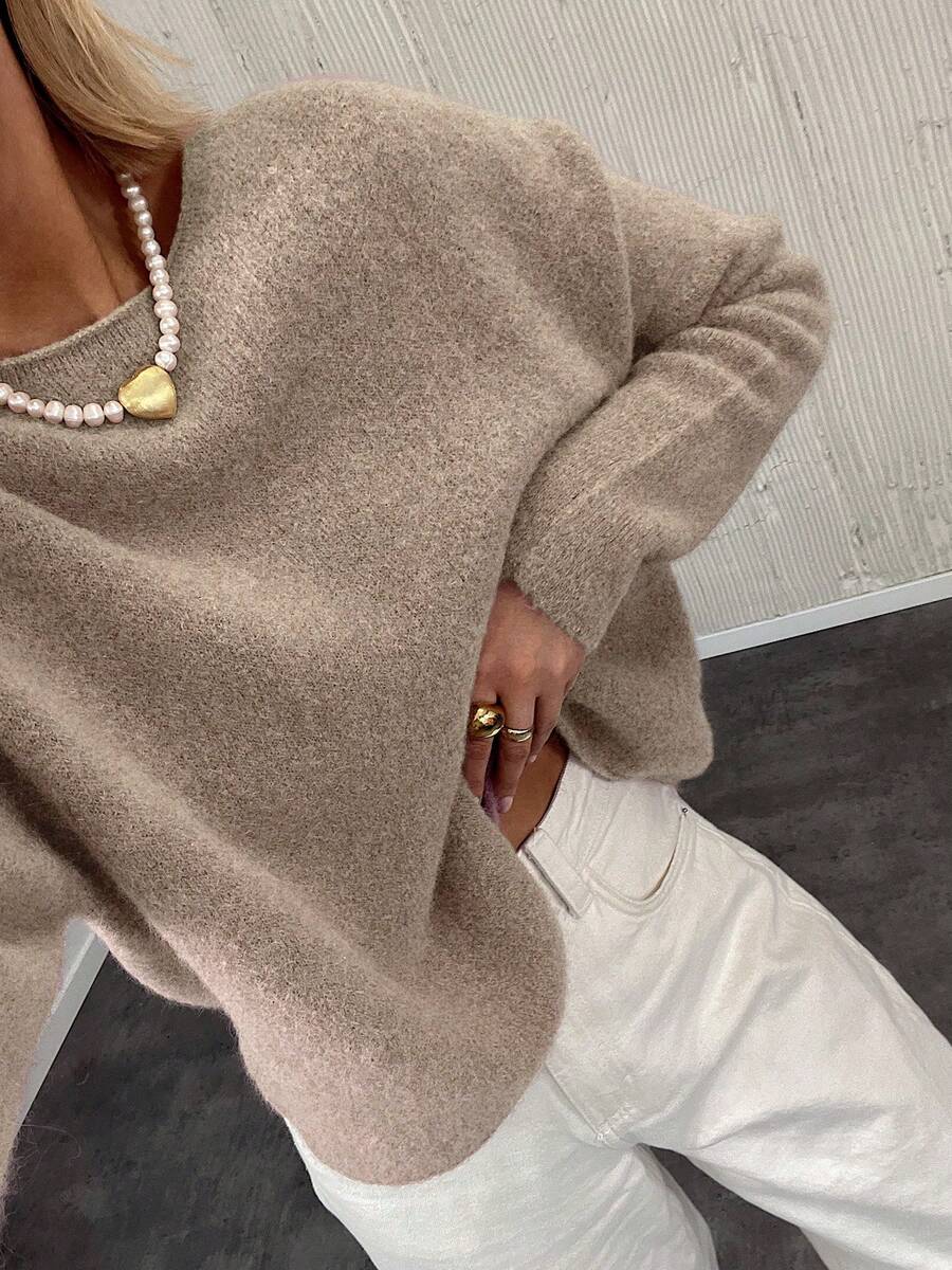 Áo len nữ dáng rộng thoải mái, chất liệu len cơ bản, thích hợp mặc mùa đông. - Lạc đà - Xem 1