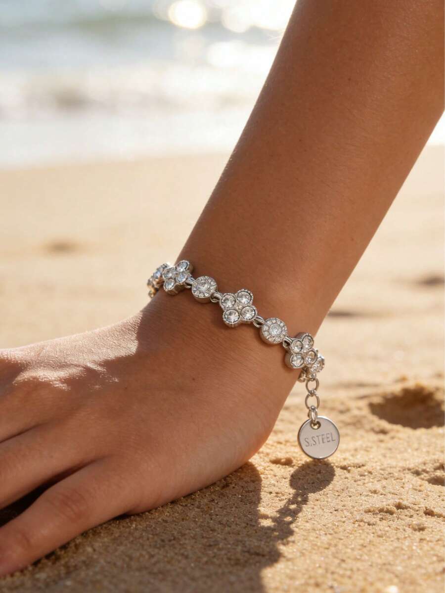 18K Gold/Silver Plated Full Diamond Four-Leaf Clover Bracelet, Bohemian Style Golden Summer Beach Vacation Stainless Steel Delicate Adjustable Chain Bracelet For Women - Gold - View 1