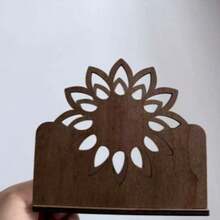 1 pezzo Portaposate in legno a forma di girasole con un design rustico affascinante, organizzatore perfetto per scatola di fazzoletti per il bancone della cucina, decorazione per il tavolo da pranzo, soluzione di archiviazione domestica per tovaglioli, carta e menu, elegante dispenser di tovaglioli per la casa - Multicolore - Visualizzare 7