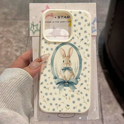 1pc TPU Material Floral Blue Bow Rabbit Pattern Phone Case Suitable For Apple 17 Pro Max/17/16 Pro Max/15/13/12/11, S20 FE/A15/S24/A55, Note 11/Note 12/Note 13 Pro, Full Coverage Anti-Drop Soft Protective Phone Cover