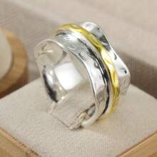 Handmade Hammered Wavy Ring Accessory, With Anti-Pressure Function, Rotatable, A Fashionable Handcrafted Jewelry Stress Relief Item - Two-color - View 2