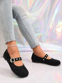 2026 Primavera Nueva Moda Zapatos de Mujer Estilo Mary Jane de Ante, Hebilla Cuadrada con Remaches Dorados, Suela Blanda Puntera Redonda, Diseño Retro de Puntera Redonda Francesa Poco Profunda - Negro - Ver 5