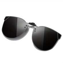 Polarized Lenses Can Be Clipped Onto The Outside Of Stylish Glasses, Unisex Design, Clip-On  Suitable For Driving And Parties, Ideal For Daily Wear And As A Photo Prop, Also A Perfect Gift For Birthdays, Valentine's Day, And Christmas. - 黑色的 - 查看 10