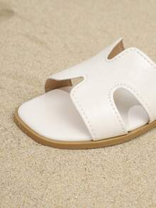 Dép lê unisex thời trang mới năm 2026, thiết kế tối giản thanh lịch, phù hợp cho mùa hè, đi biển và du lịch. - Màu be - Xem 8