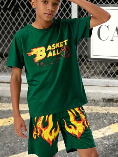2pcs/Set Fashionable And Stylish Toddler Boys' Outfit, Including 1 Dark Green Round Neck Short Sleeve Letter Print T-Shirt And 1 Green Flame Print Shorts, Suitable For Boys' Daily Wear, Gatherings, Outdoor Activities And Summer School Wear.