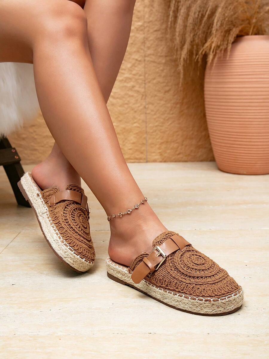 女士搭扣设计休闲百搭平底鞋，适合海滩度假、旅行、日常穿着、办公通勤。