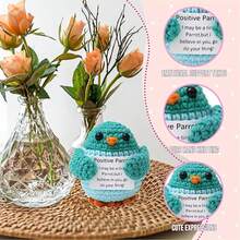 1 件蓝色鹦鹉摆件是节日礼物的首选，例如生日礼物、情人节礼物、母亲节礼物、父亲节礼物、圣诞节礼物、新年礼物，送给朋友、家人和同事。 - 彩色 - 查看 4