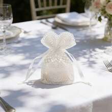 Set de 5 bolsas con cordón con bordados de encaje y patrones florales, ideales para regalos de boda, celebración de cumpleaños, almacenamiento de joyas o manualidades - multicolor - Ver 4