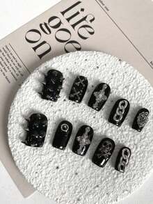 Punk Rock Style Anime Rivet Metal European And American Edgy Goth Spider Web Party False Nails Handmade Press On Nails - 彩色 - 查看 1