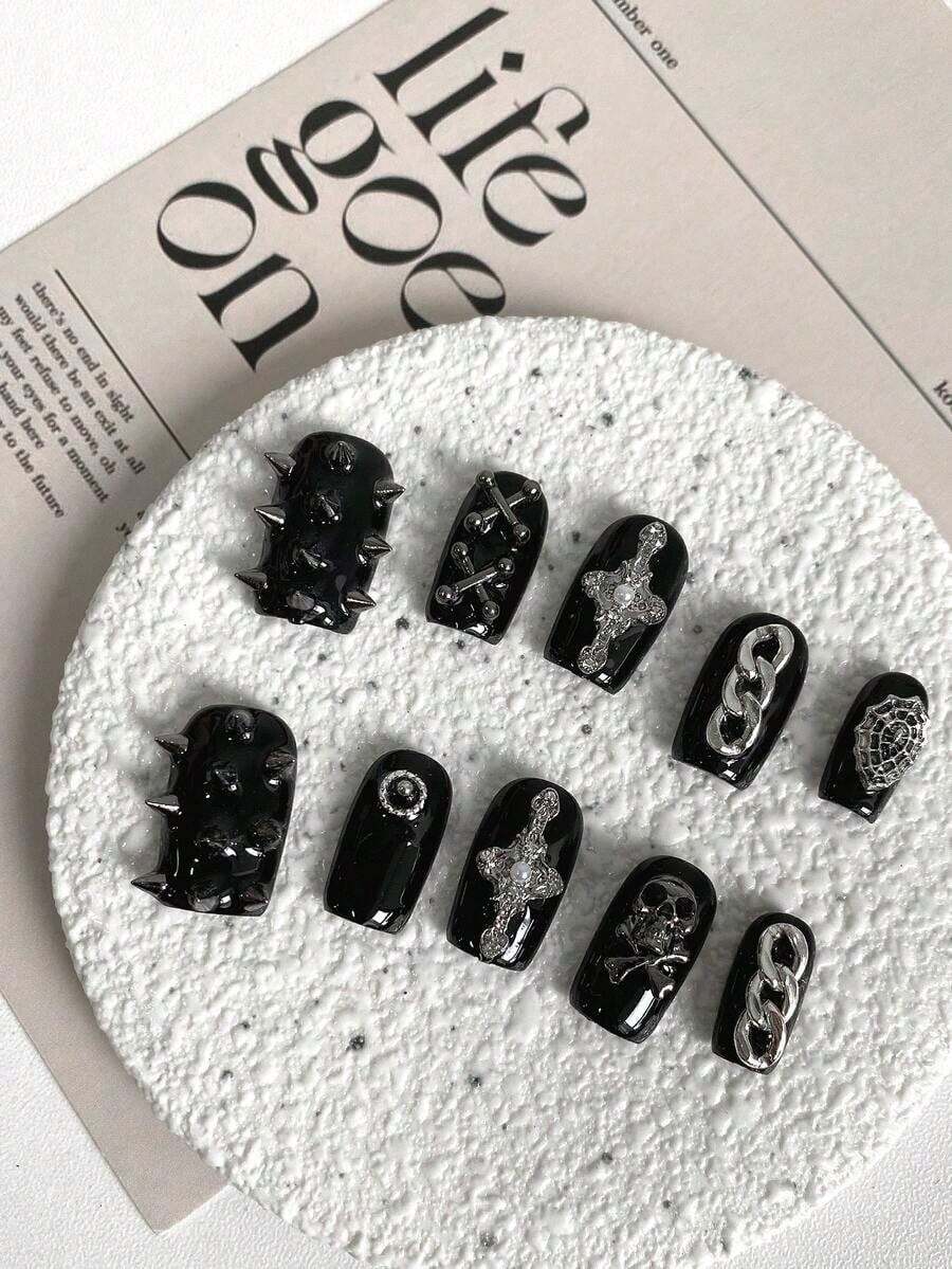 Punk Rock Style Anime Rivet Metal European And American Edgy Goth Spider Web Party False Nails Handmade Press On Nails - 彩色 - 查看 1
