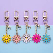 5个双面珐琅雏菊钥匙扣，花朵吊坠配迷你龙虾扣，多功能包饰，可用于挂护手霜、唇彩和钥匙 - 雛菊鑰匙圈 - 查看 4