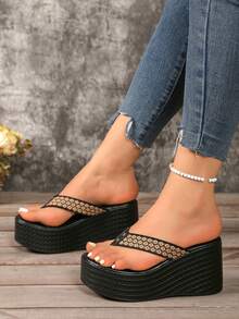 2026新款坡跟拖鞋，女士，金属扣厚底高跟人字拖，百搭轻便人字拖，纯色沙滩绑带凉鞋，8.5厘米高跟 - 黑色 - 查看 5