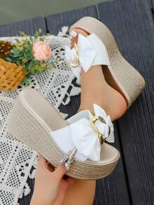 Giày sandal đế xuồng dày dặn, kiểu dáng thời trang mùa hè, chất liệu lưới thoáng khí, thoải mái, giúp tăng chiều cao, dành cho nữ cỡ lớn. - trắng - Xem 6