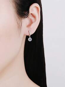 2只925银0.5克拉莫桑石耳环，适合女性日常佩戴、参加派对、度假、母亲节、结婚纪念日、生日等场合的珠宝礼物 - 銀色 - 查看 2