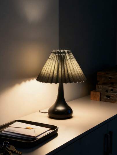 1pc USB Powered Flower Desk Lamp, Modern Retro Innovative Atmosphere Minimalist Decor Lamp, Suitable For Bedroom Bedside, Room Tabletop