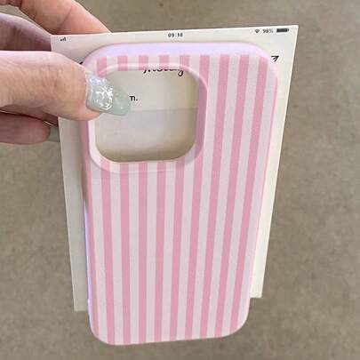 1pc Pink Striped Pattern, Large Hole Leather Texture Pink Shockproof Phone Protective Case, TPU Material, Suitable As Holiday Gift, Compatible With Apple IPhone Xs/Xsmax/Xr/11 12 13 14 15 16pro/Promax/14 15 16plus/17, Unisex