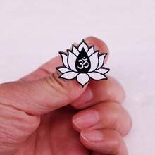 Yoga Lotus OM Lapel Hard Enamel Pin Spiritual Badge Jewelry Decoration - 黑 - 查看 3