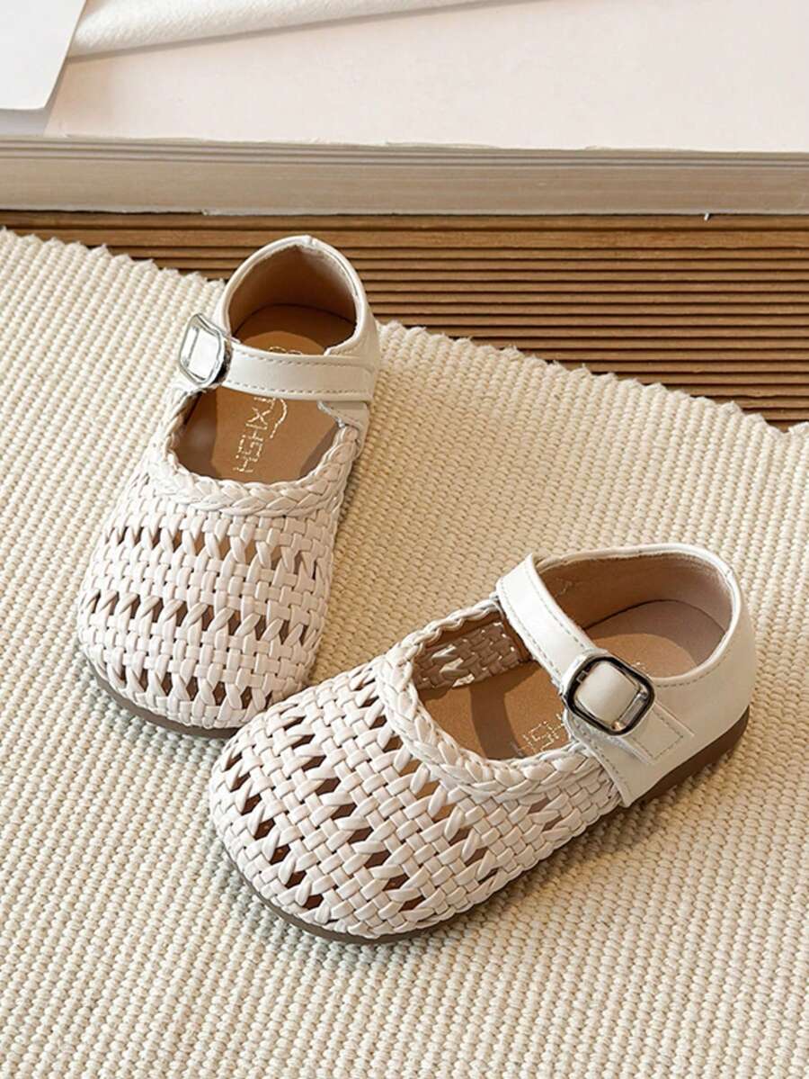 2026 Summer New Style Girls' Sandals - - - Princess Shoes For Girls - - Summer Style Baby Small Sandals, Hollow Design Sandals - Beige - View 1