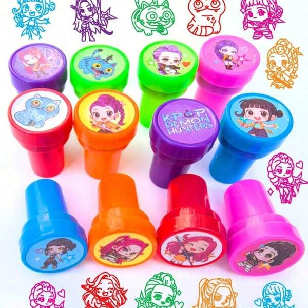 Hasbro K-POP 女团收藏版自印章套装，可爱Q版人物装饰印章，多用途工艺印章，适用于日记、剪贴簿、手账装饰、DIY项目和卡片制作，高级文具套装，送给K-POP粉丝和爱好者的绝佳礼物